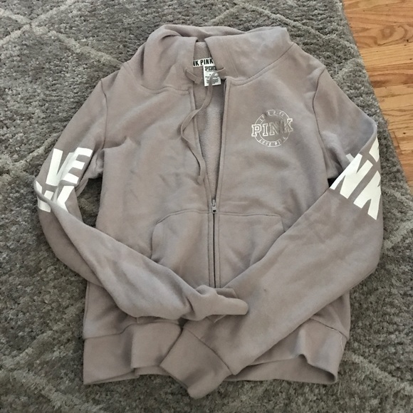 PINK Victoria's Secret Sweaters - PINK SWEATSHIRT. SIZE M.